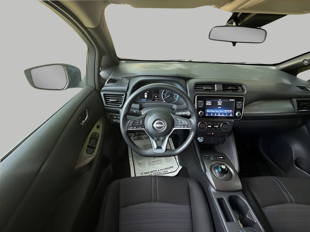 Used 2025 Nissan Leaf S FWD image 11