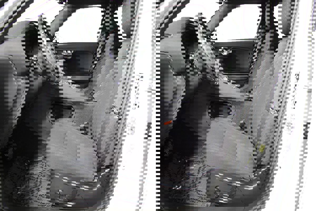 Used 2024 Polestar Polestar 2 w/ Pilot Pack image 8