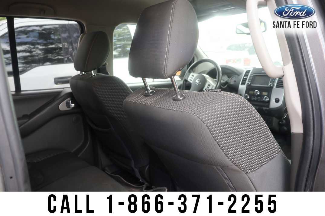 Used 2018 Nissan Frontier PRO-4X AWD/4WD image 22