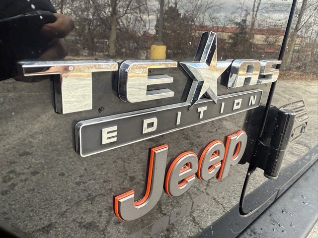 Used 2021 Jeep Gladiator Mojave image 12