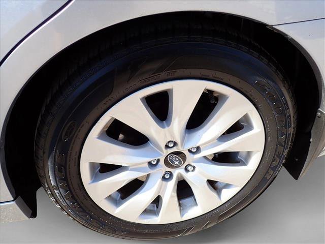 Used 2016 Subaru Legacy 2.5i Premium AWD/4WD image 7