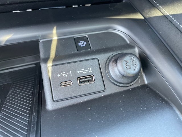 New 2025 INFINITI QX50 Luxe w/ Accent Package image 18