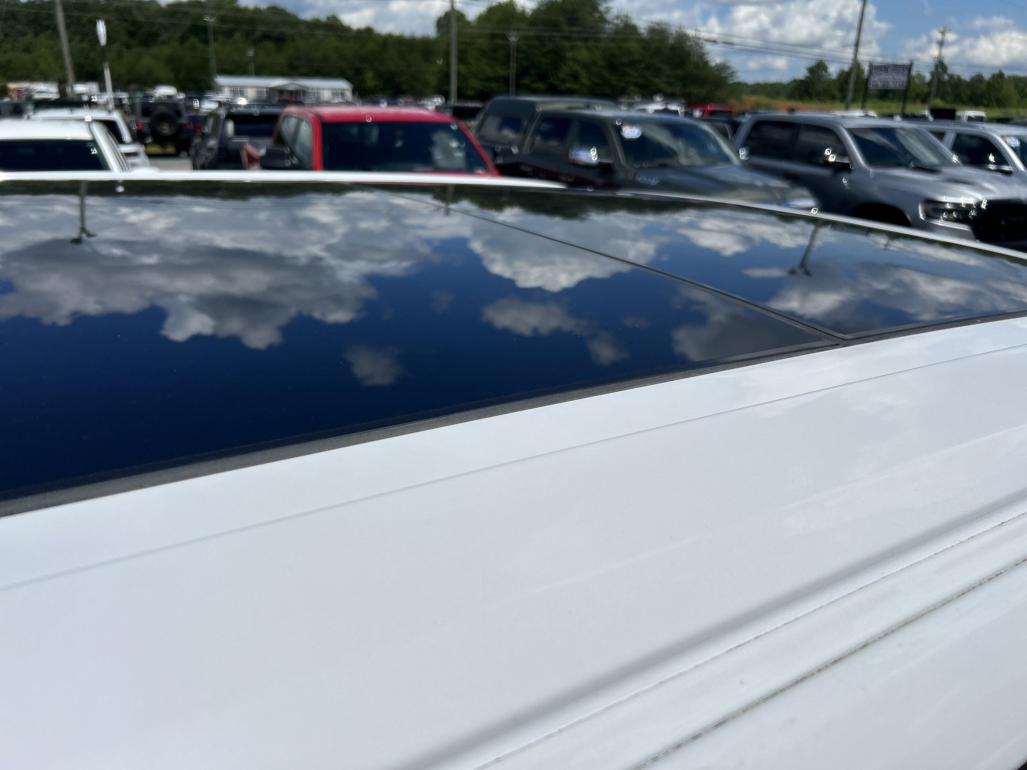 Used 2020 Ford F150 Lariat w/ Equipment Group 502A Luxury AWD/4WD image 59
