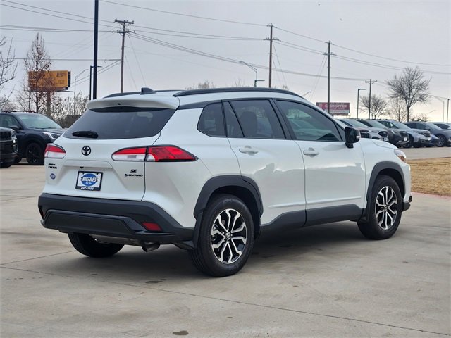 Used 2025 Toyota Corolla Cross AWD Hybrid image 7