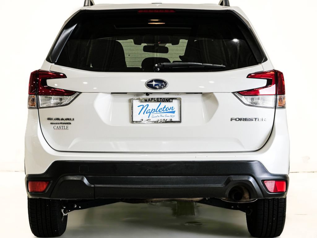 Used 2019 Subaru Forester Premium AWD/4WD image 8