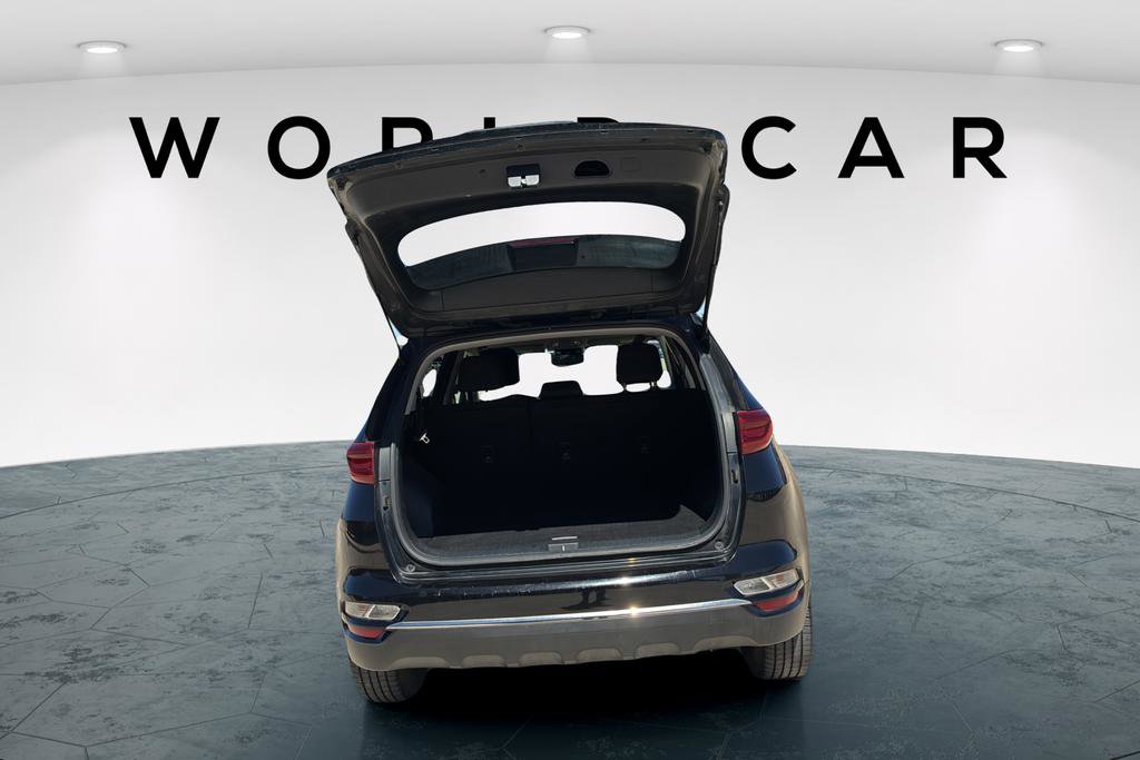 Used 2020 Kia Sportage LX image 9
