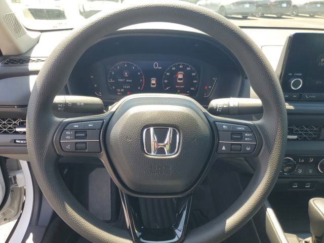 Used 2025 Honda Accord SE image 15