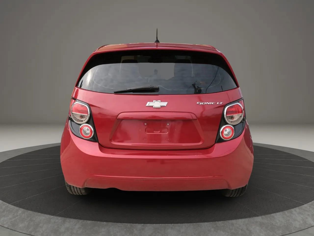 Used 2014 Chevrolet Sonic LT w/ Wheels and Fog Lamp Package image 5