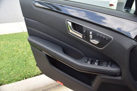 Used 2014 Mercedes-Benz E 250 BlueTEC Sedan image 70