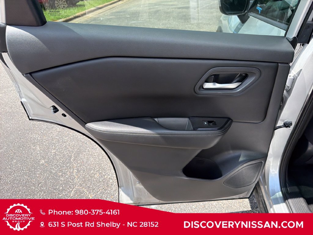 Certified 2025 Nissan Rogue SV AWD/4WD image 26