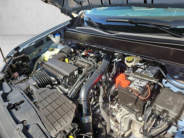 Used 2025 Ford Maverick Lariat w/ 4K Tow Package AWD/4WD image 23