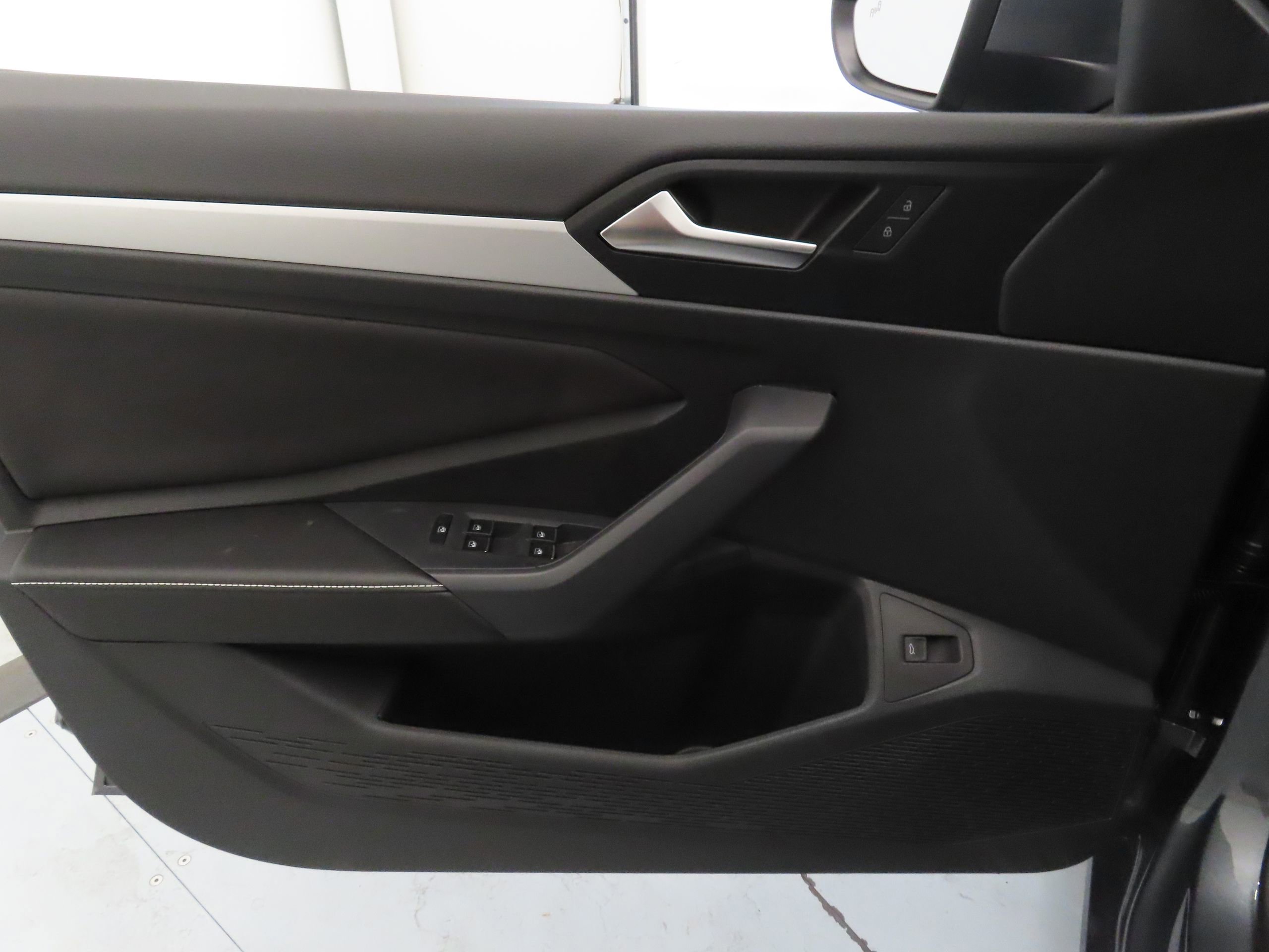 New 2026 Volkswagen Jetta Sport FWD image 9