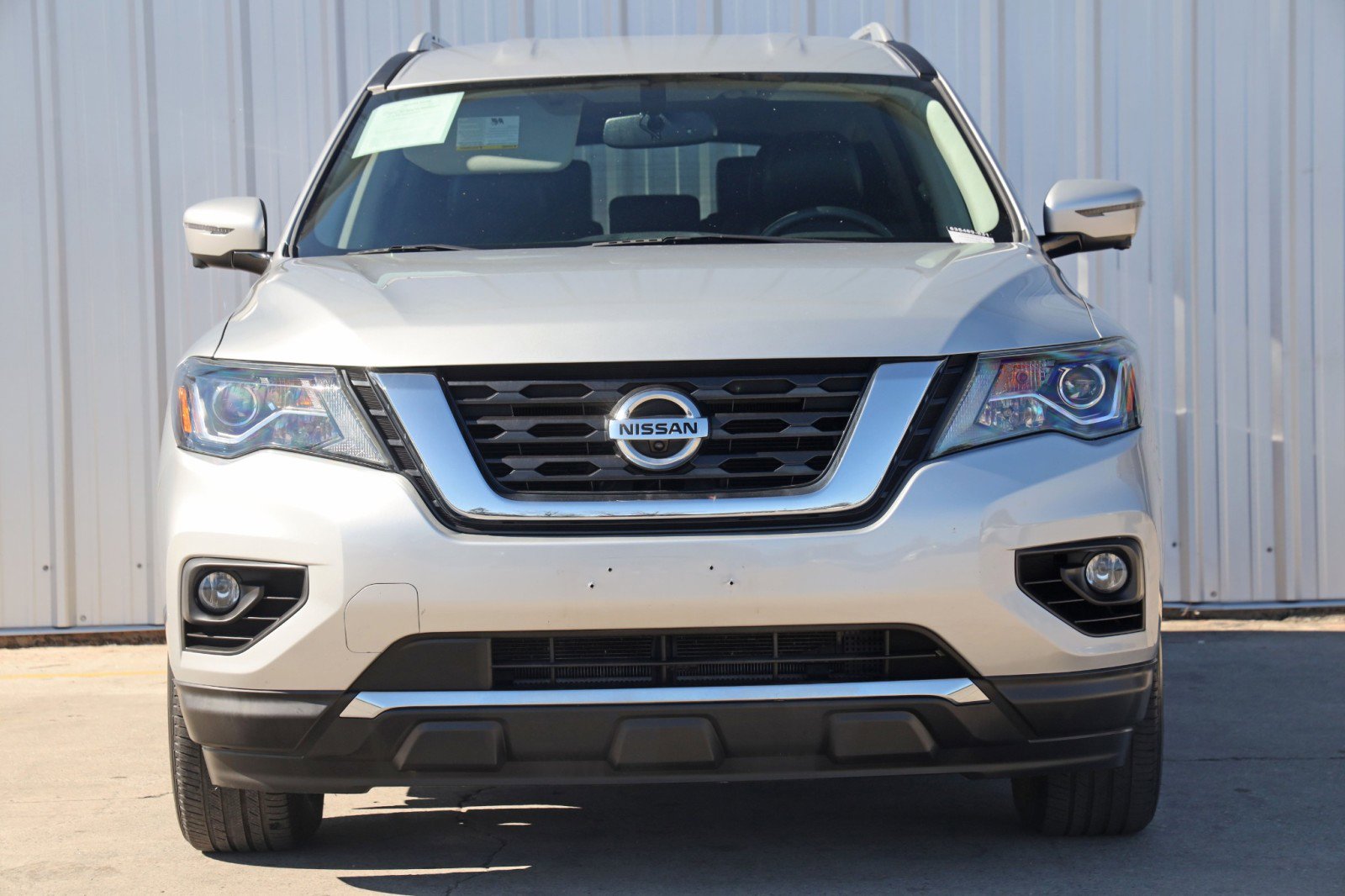 Used 2020 Nissan Pathfinder SL image 5