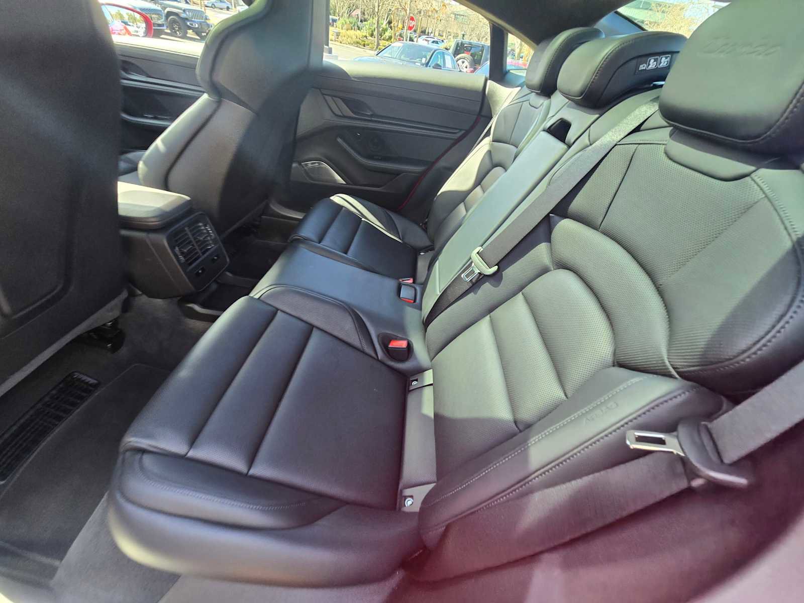 Used 2024 Porsche Taycan Turbo image 21