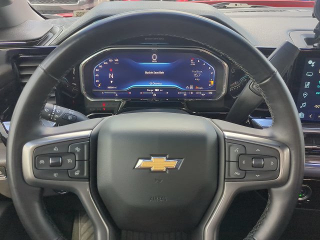Used 2024 Chevrolet Silverado 1500 LT AWD/4WD image 29