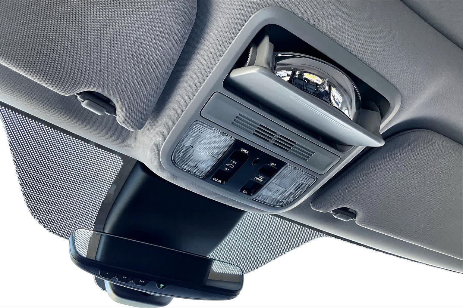Used 2023 Honda Odyssey EX-L image 35
