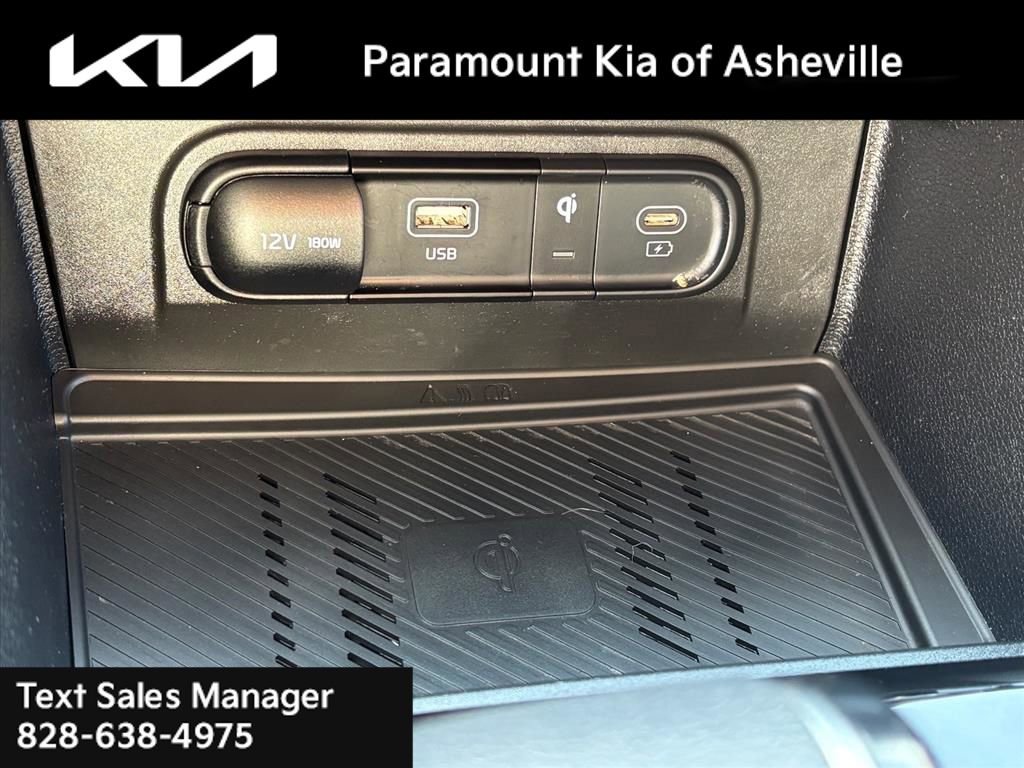 Certified 2024 Kia Sportage EX image 13