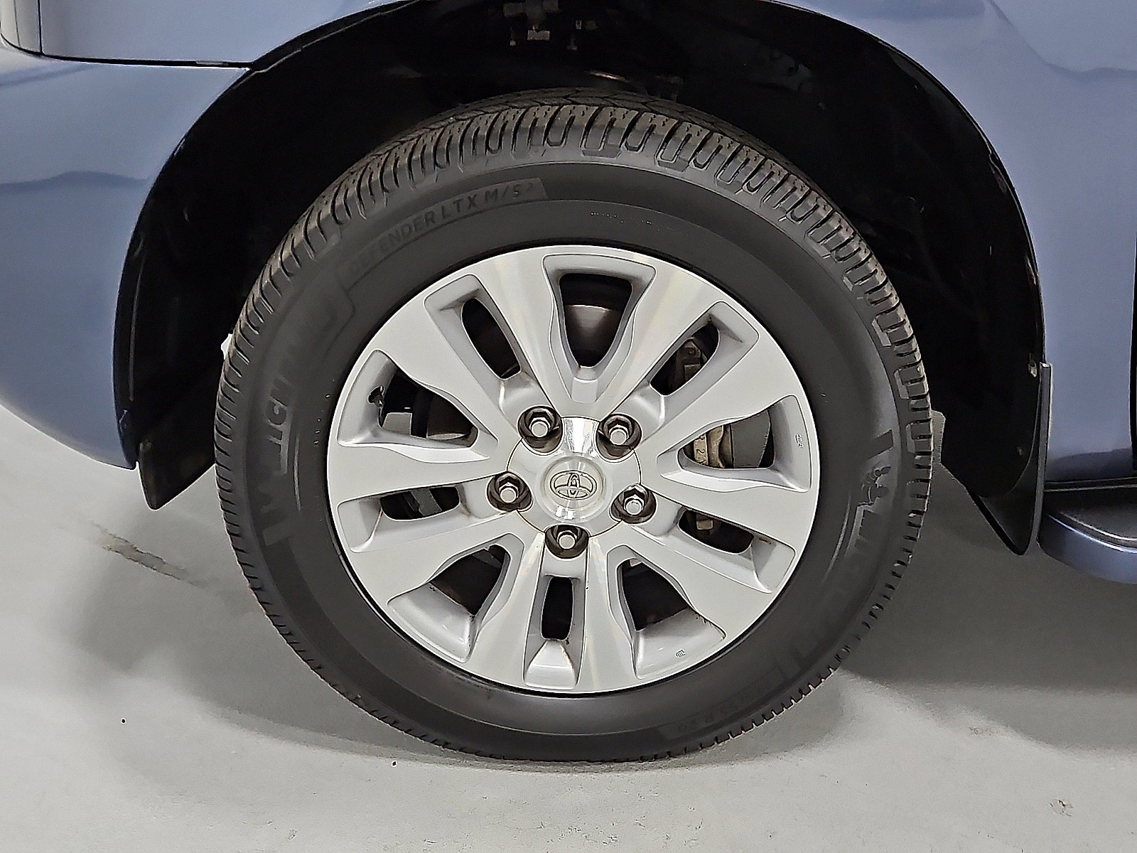 Certified 2019 Toyota Sequoia Platinum AWD/4WD image 19