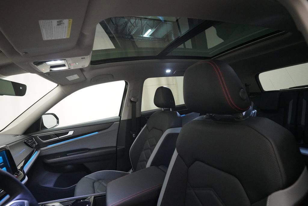 Used 2026 Volkswagen Atlas Peak Edition AWD/4WD image 33