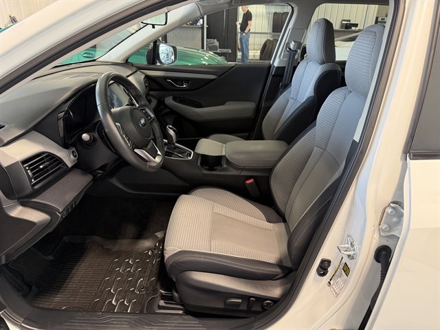 Used 2024 Subaru Outback Premium image 10