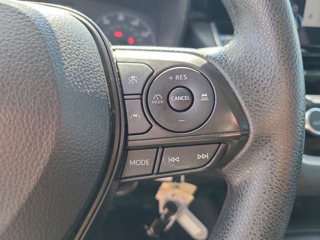 Used 2024 Toyota Corolla LE image 29