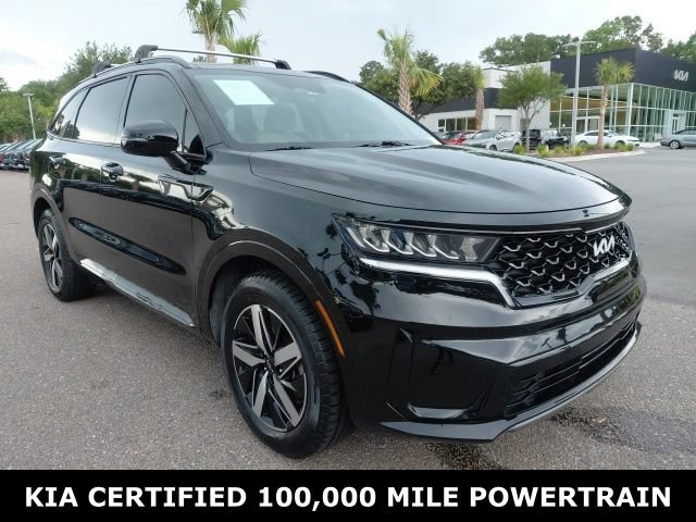 Certified 2022 Kia Sorento S w/ Panoramic Sunroof Package FWD image 3