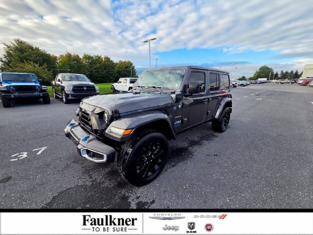 Used 2022 Jeep Wrangler Unlimited Sahara w/ Cold Weather Group