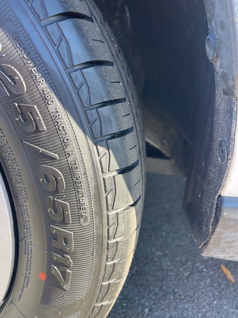 Used 2024 Toyota RAV4 LE image 31