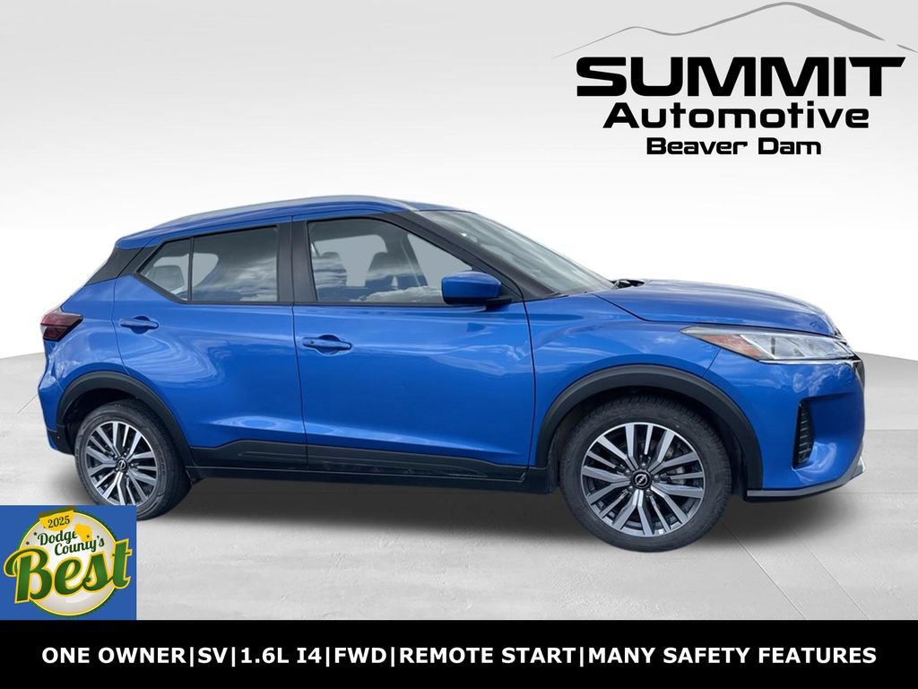 Used 2024 Nissan Kicks SV FWD image 1