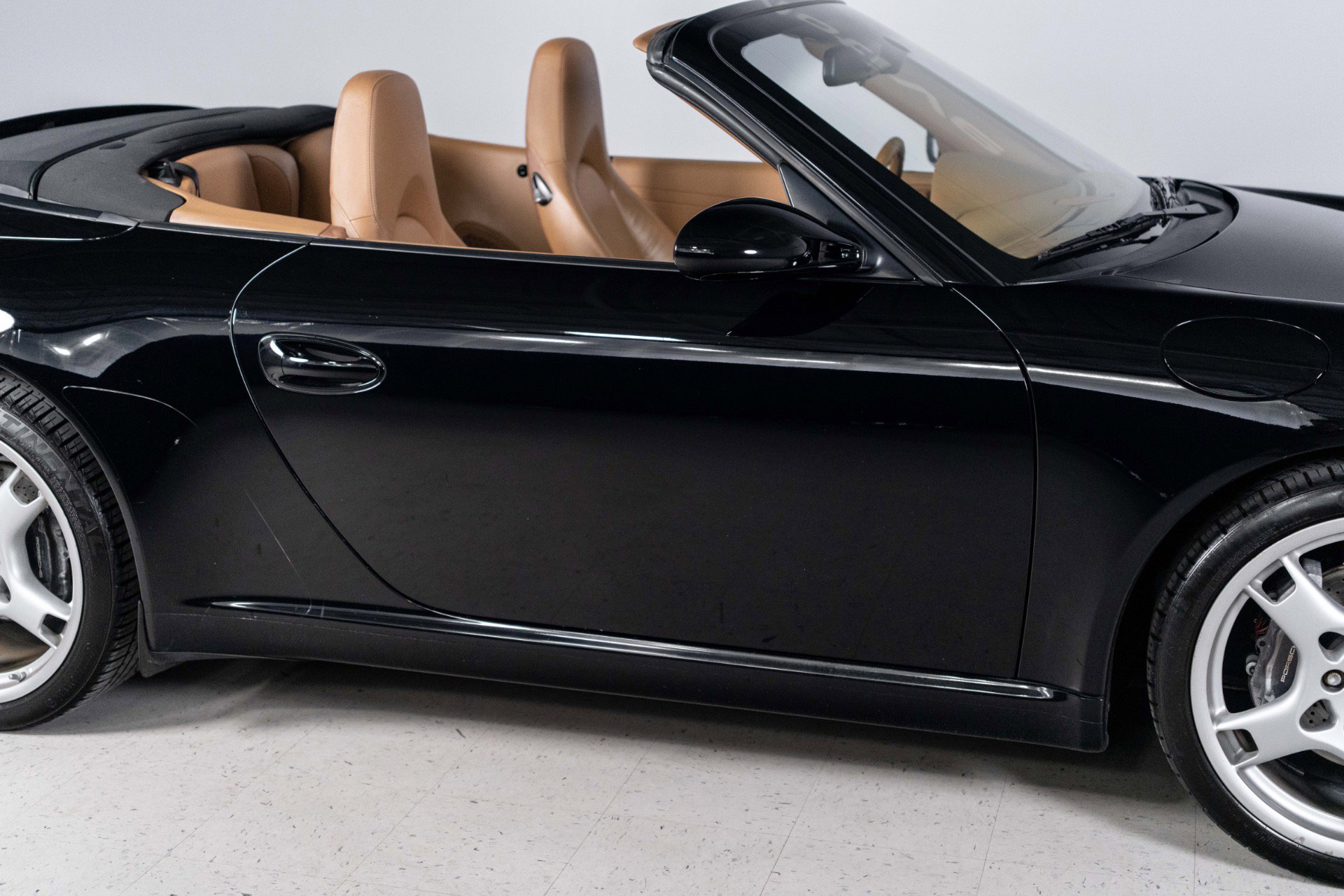 Used 2006 Porsche 911 Carrera RWD image 36