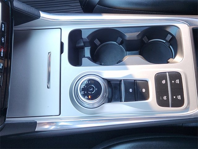 Used 2023 Ford Explorer Platinum w/ Technology Package image 21