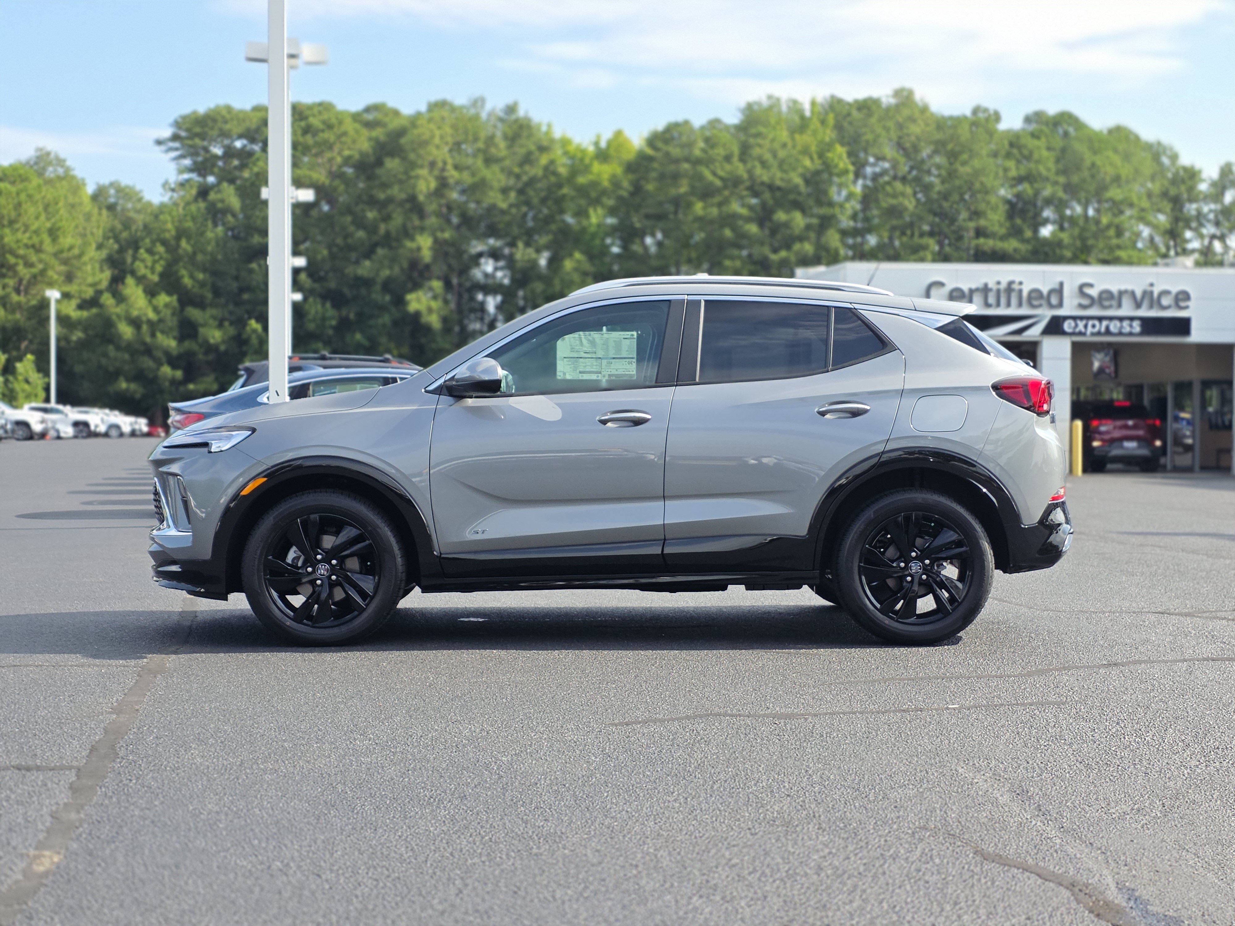 New 2026 Buick Encore GX Sport Touring w/ Comfort Package FWD image 4