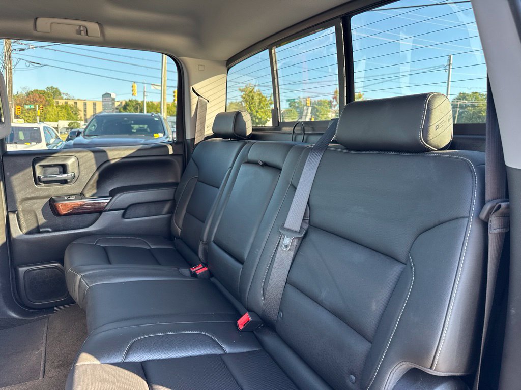 Used 2018 GMC Sierra 1500 SLT AWD/4WD image 28
