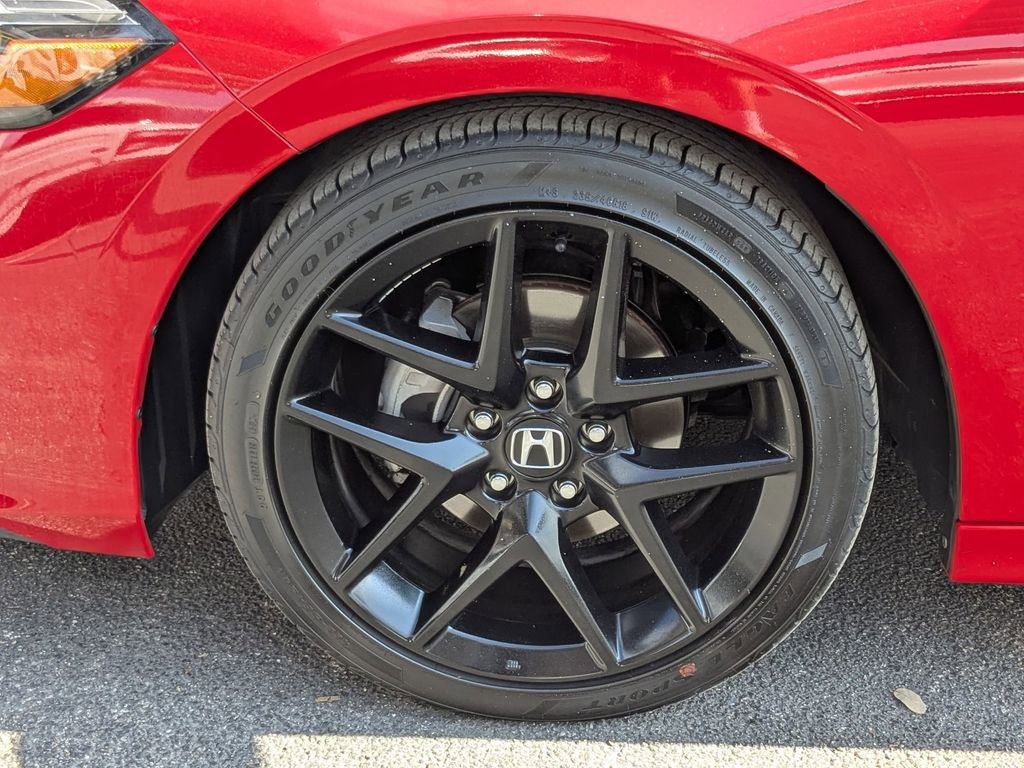 Used 2025 Honda Civic Sport image 29