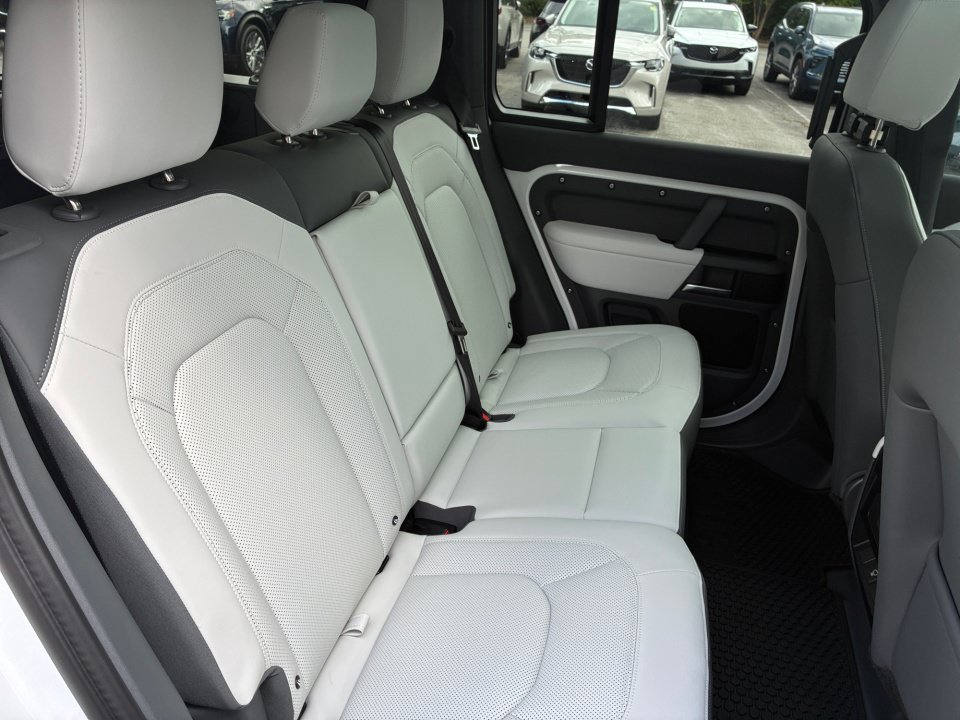 Used 2025 Land Rover Defender 110 S AWD/4WD image 29