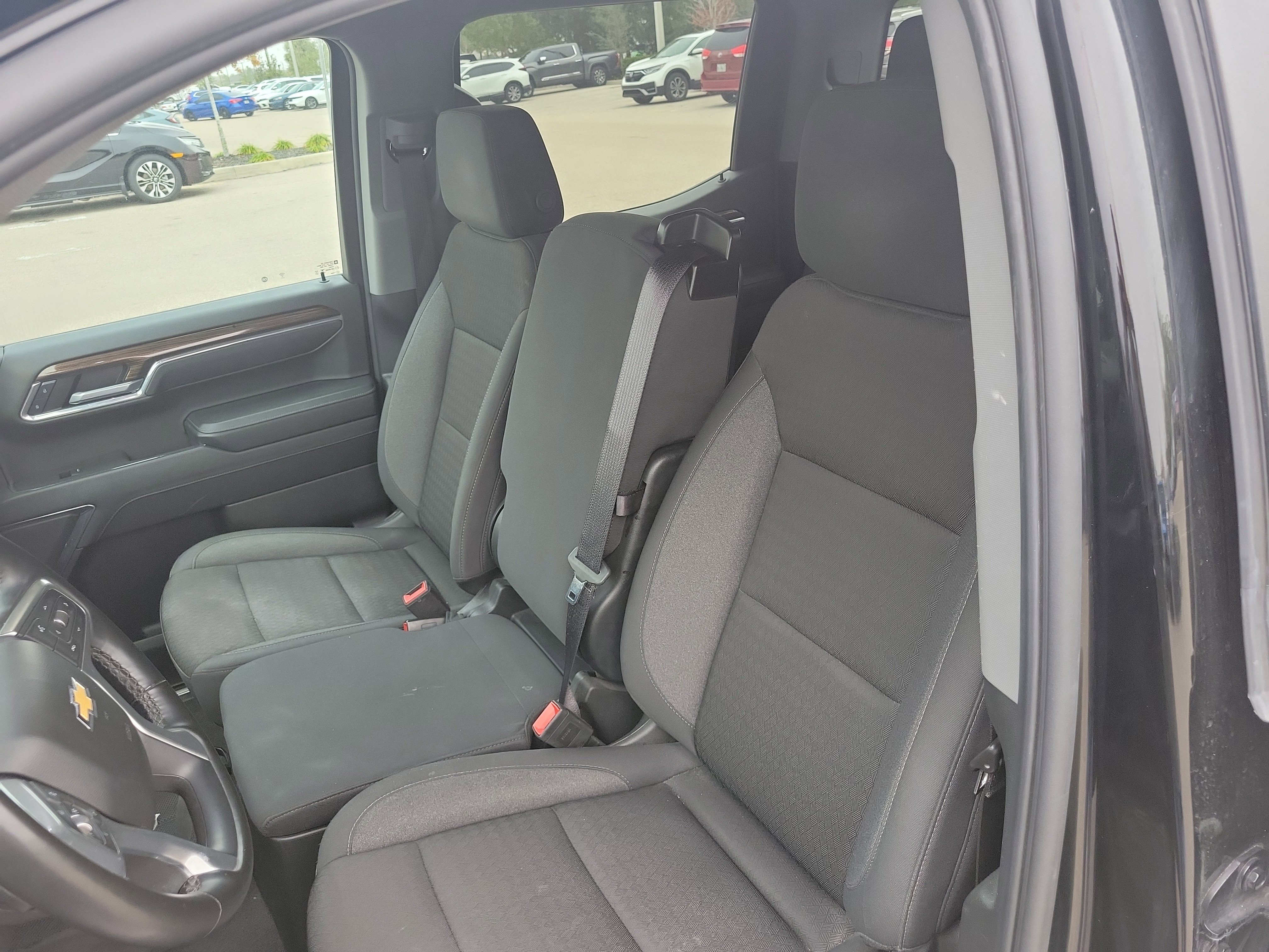 Used 2025 Chevrolet Silverado 1500 LT image 27