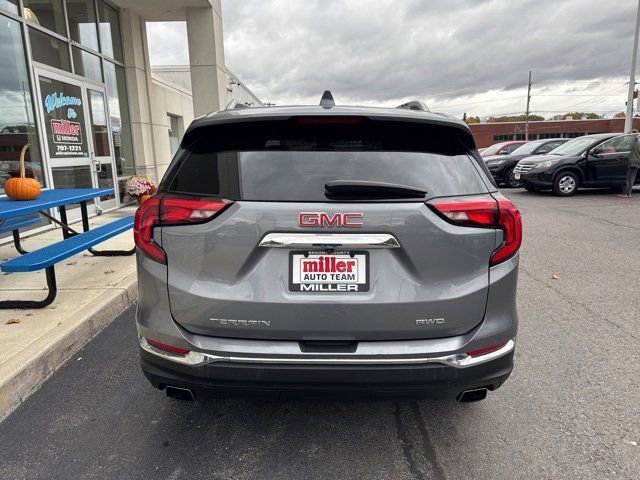 Used 2020 GMC Terrain SLT w/ Preferred Package image 5