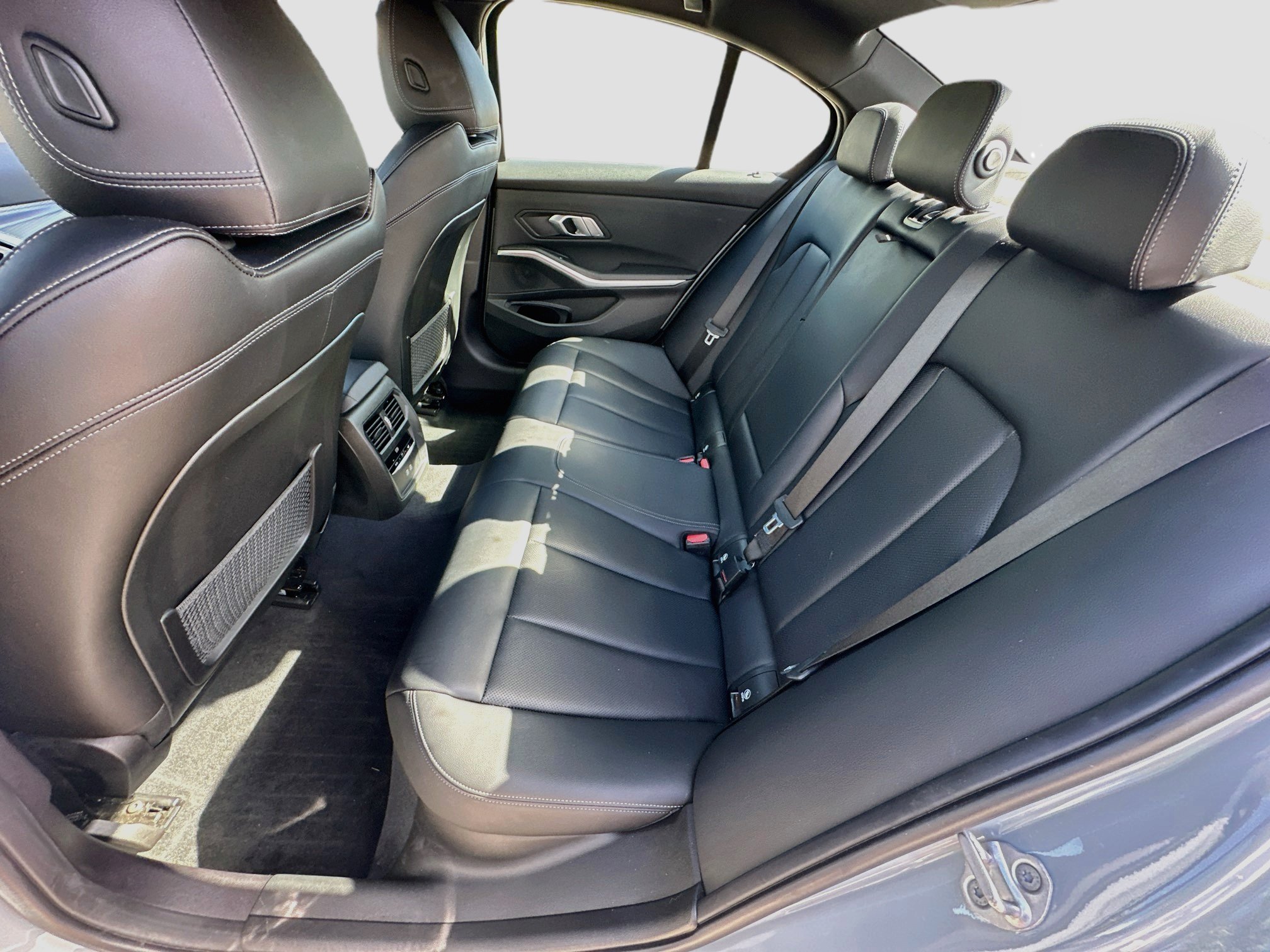 Certified 2023 BMW 330i Sedan w/ M Sport Package RWD image 23