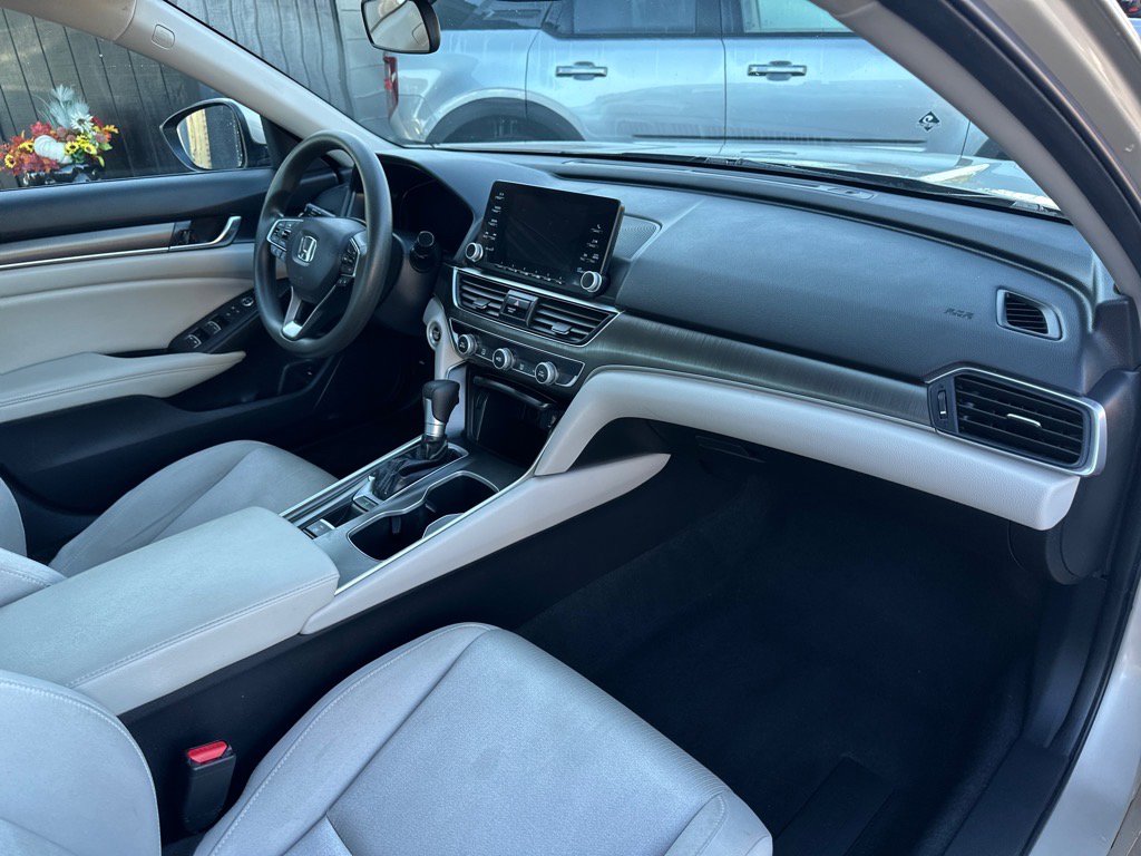 Used 2020 Honda Accord LX image 21