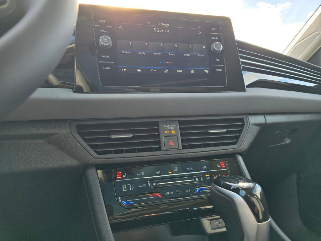 New 2026 Volkswagen Jetta SE image 25