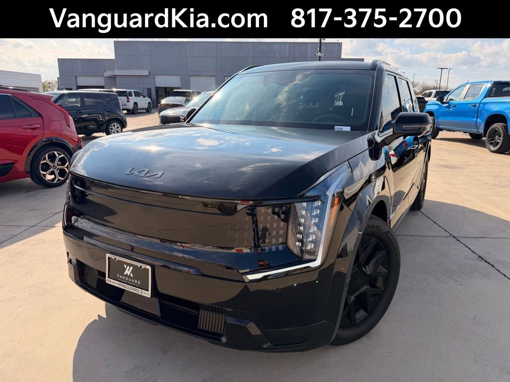 Certified 2026 Kia EV9 Land w/ Nightfall Edition Package image 1