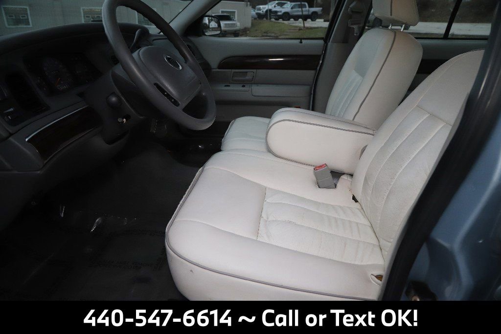 Used 2004 Mercury Grand Marquis GS image 21