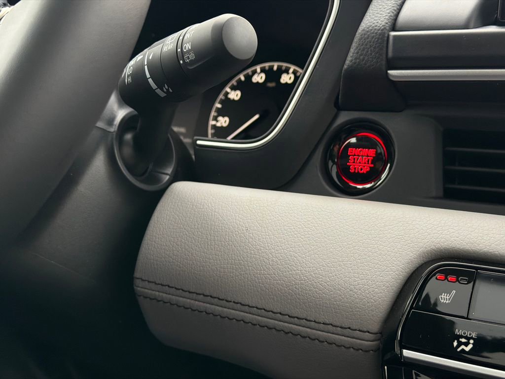 New 2025 Honda Pilot Touring image 33