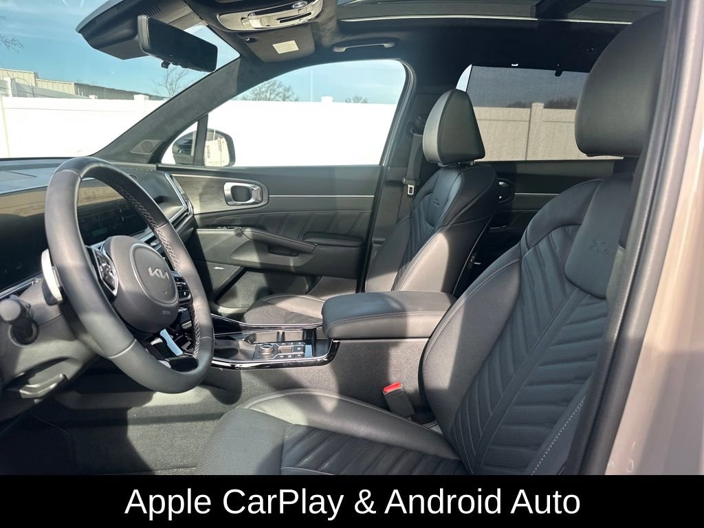 Used 2025 Kia Sorento SX image 12