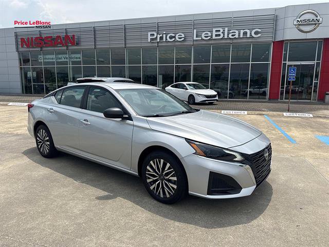 Certified 2025 Nissan Altima 2.5 SV AWD/4WD video 1