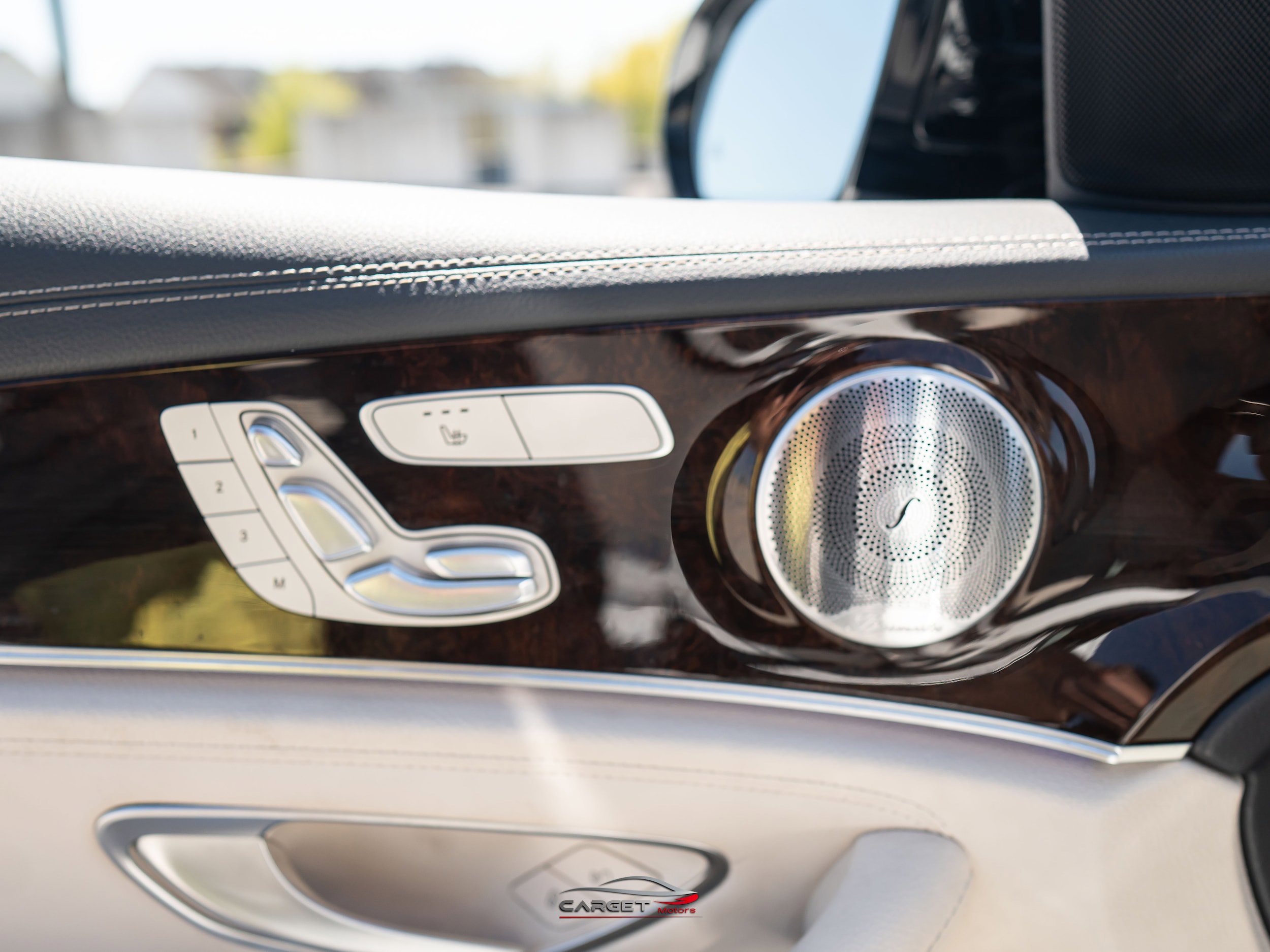 Used 2021 Mercedes-Benz E 350 4MATIC Sedan w/ Premium Package image 39