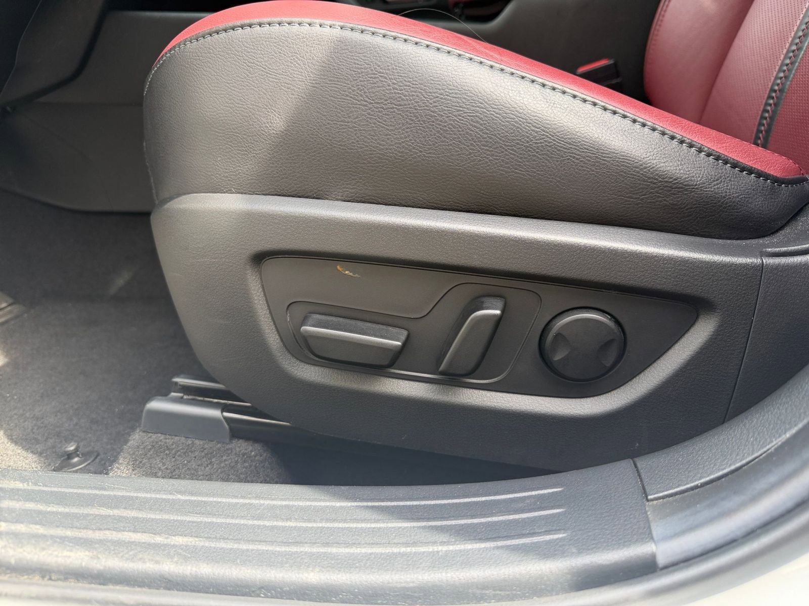 Used 2025 MAZDA CX-50 2.5 Hybrid w/ Premium Plus Pkg image 23