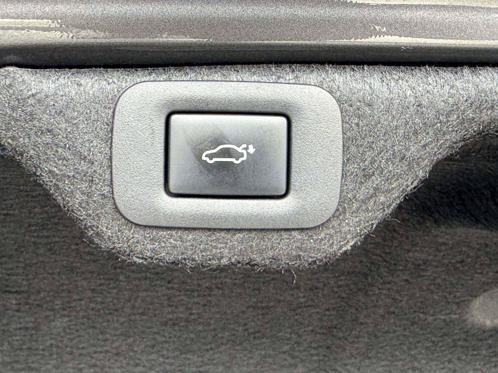 Certified 2024 Lexus ES 350 w/ Premium Package FWD image 18