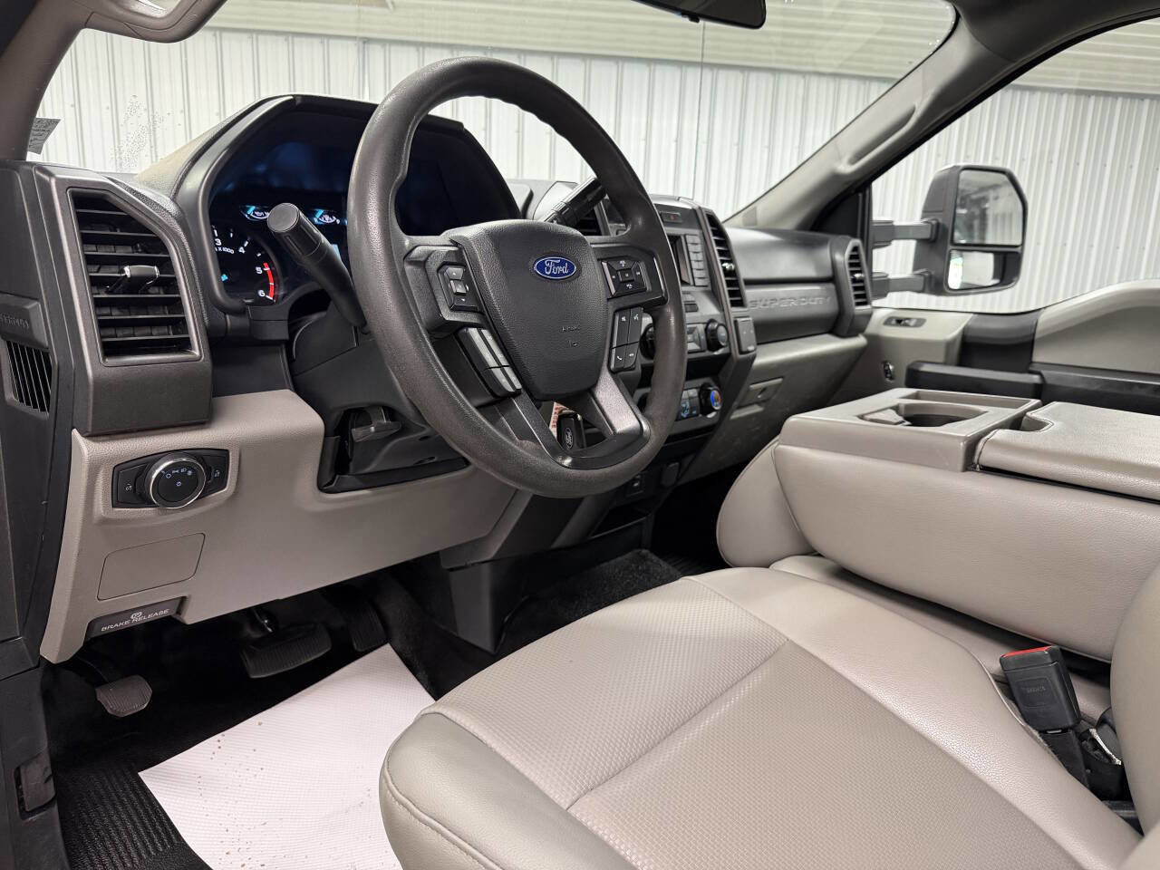 Used 2020 Ford F450 XL w/ Power Equipment Group image 39