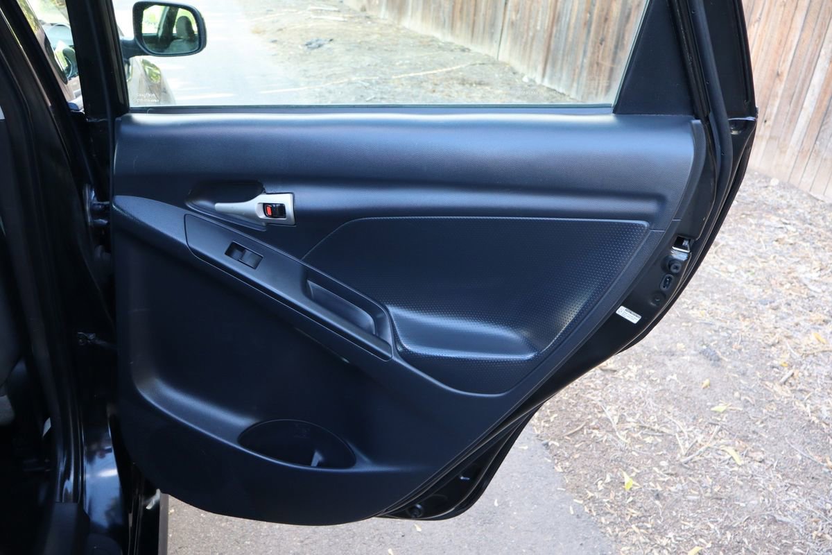 Used 2010 Toyota Matrix image 25